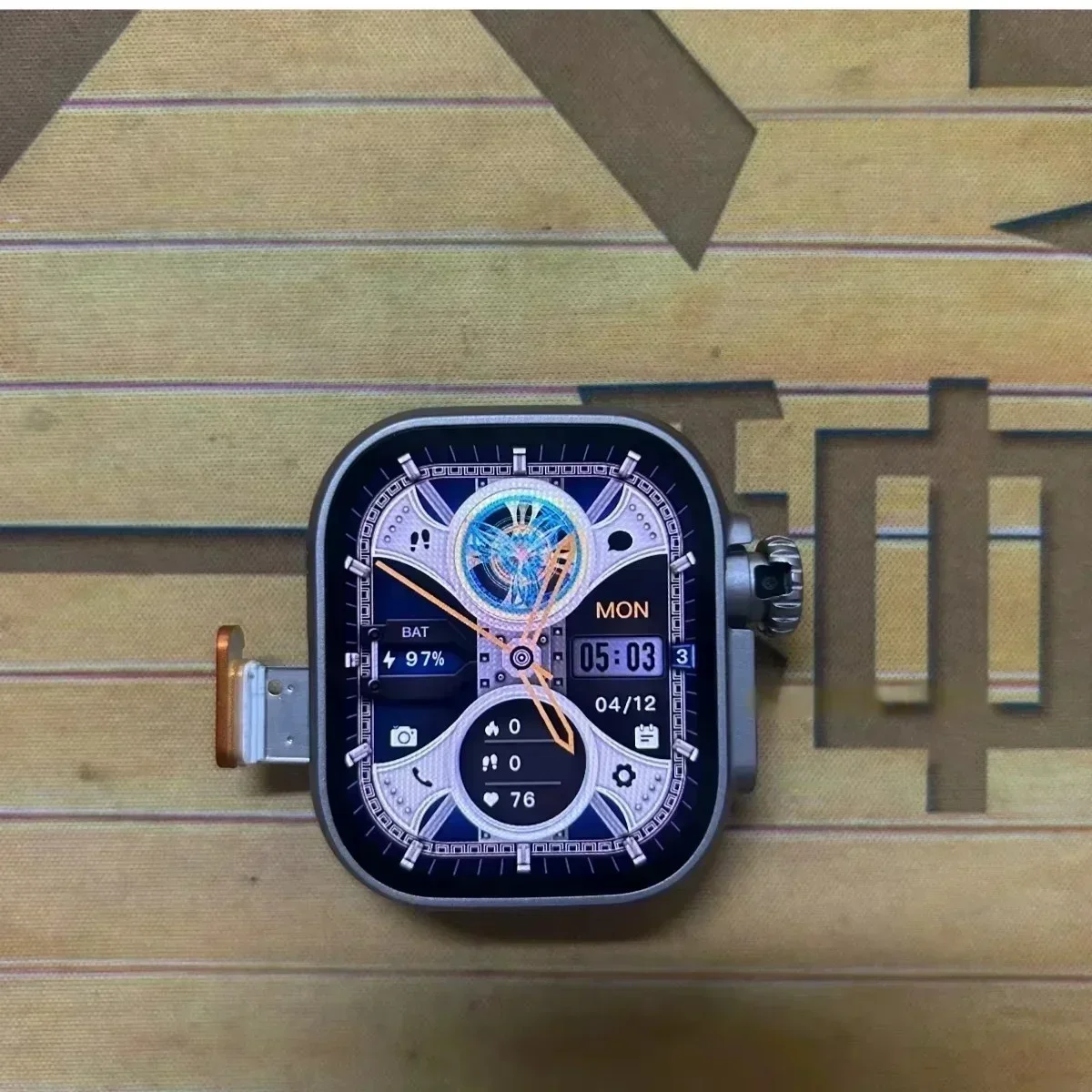 新型S10 Ultra Ai3スマートウォッチ 180 °  - Fall Detection Watch のレビューと価格